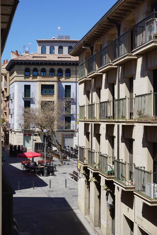 Apartamentos Turisticos Rio Gallego Huesca Buitenkant foto