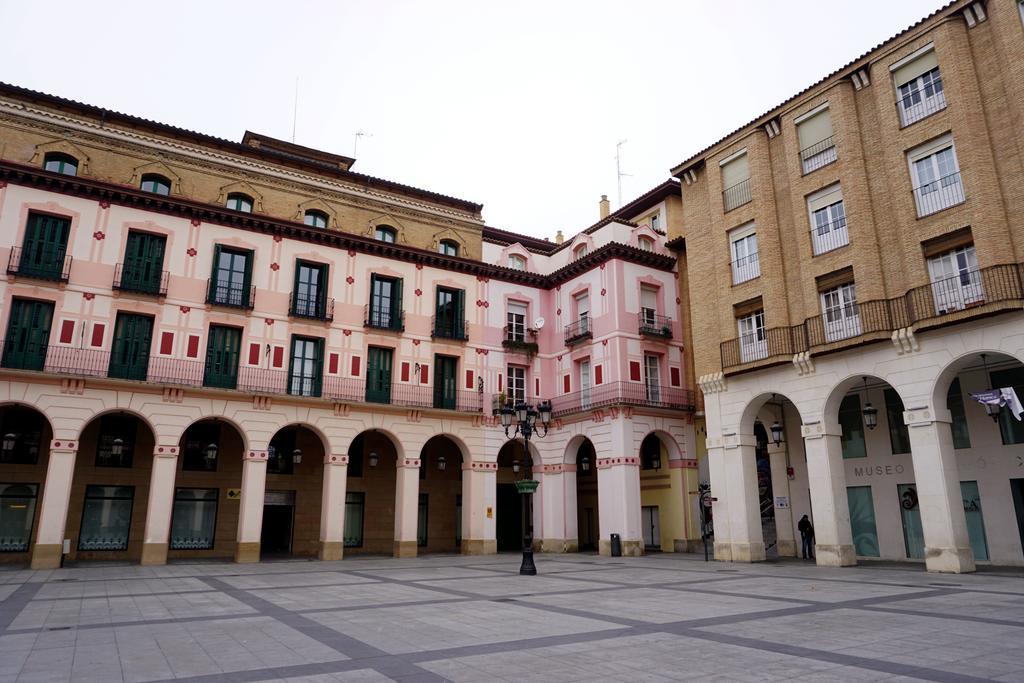 Apartamentos Turisticos Rio Gallego Huesca Buitenkant foto